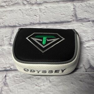 Odyssey Black and White Putter Headcover